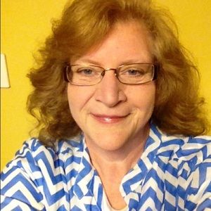 Meet your Posher, Lesa